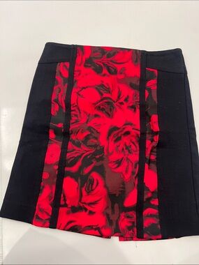 Black and Rose floral Panel Pencil Skirt